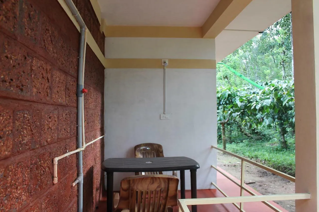 Woodside Homestay Wayanad Batheri